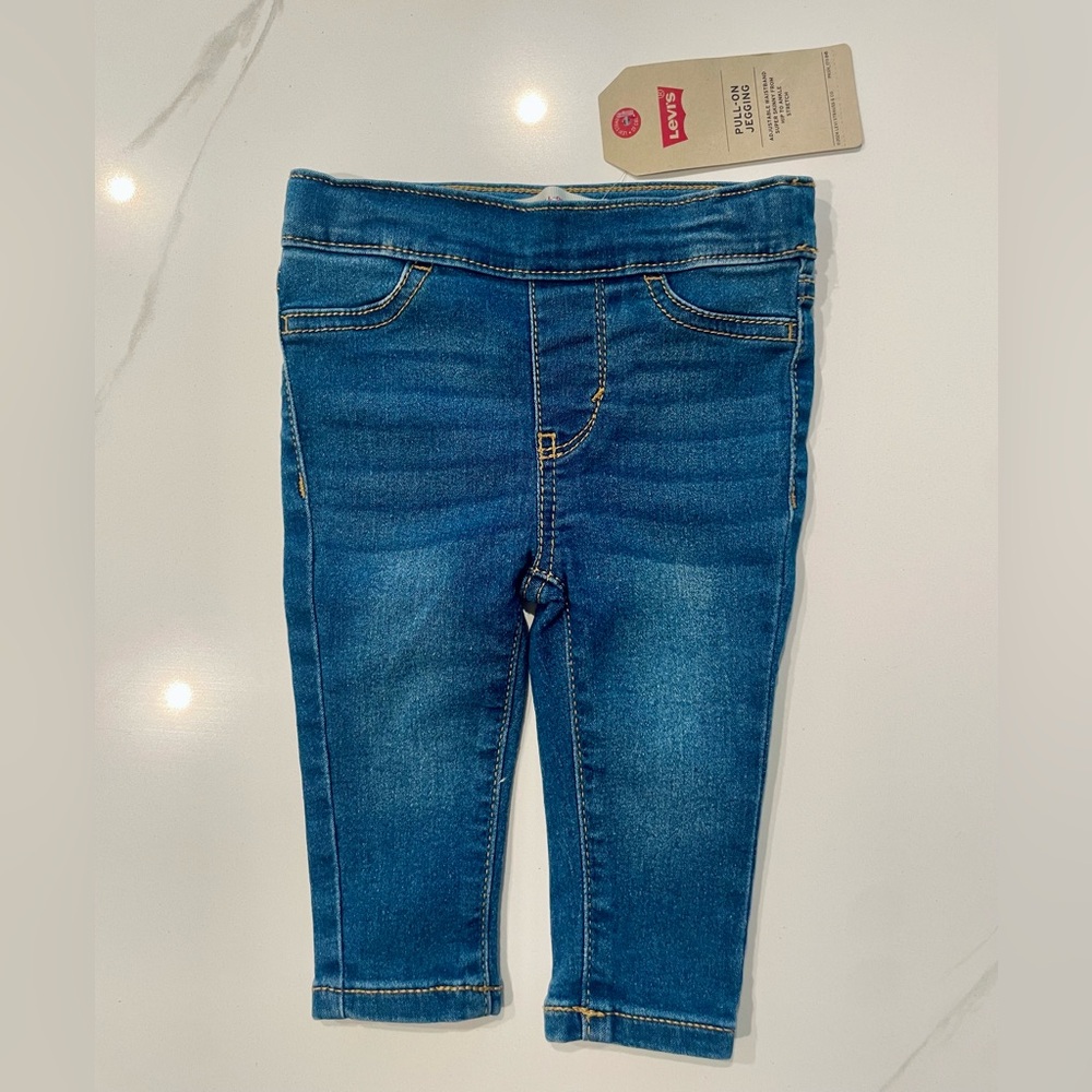 Levi's Classic Blue Pull-On Jeggings
